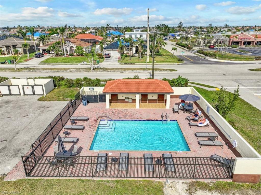 Апартаменты Luxury Oasis - Pool, Bbq, Patio - Cape Coral, Florida Экстерьер фото